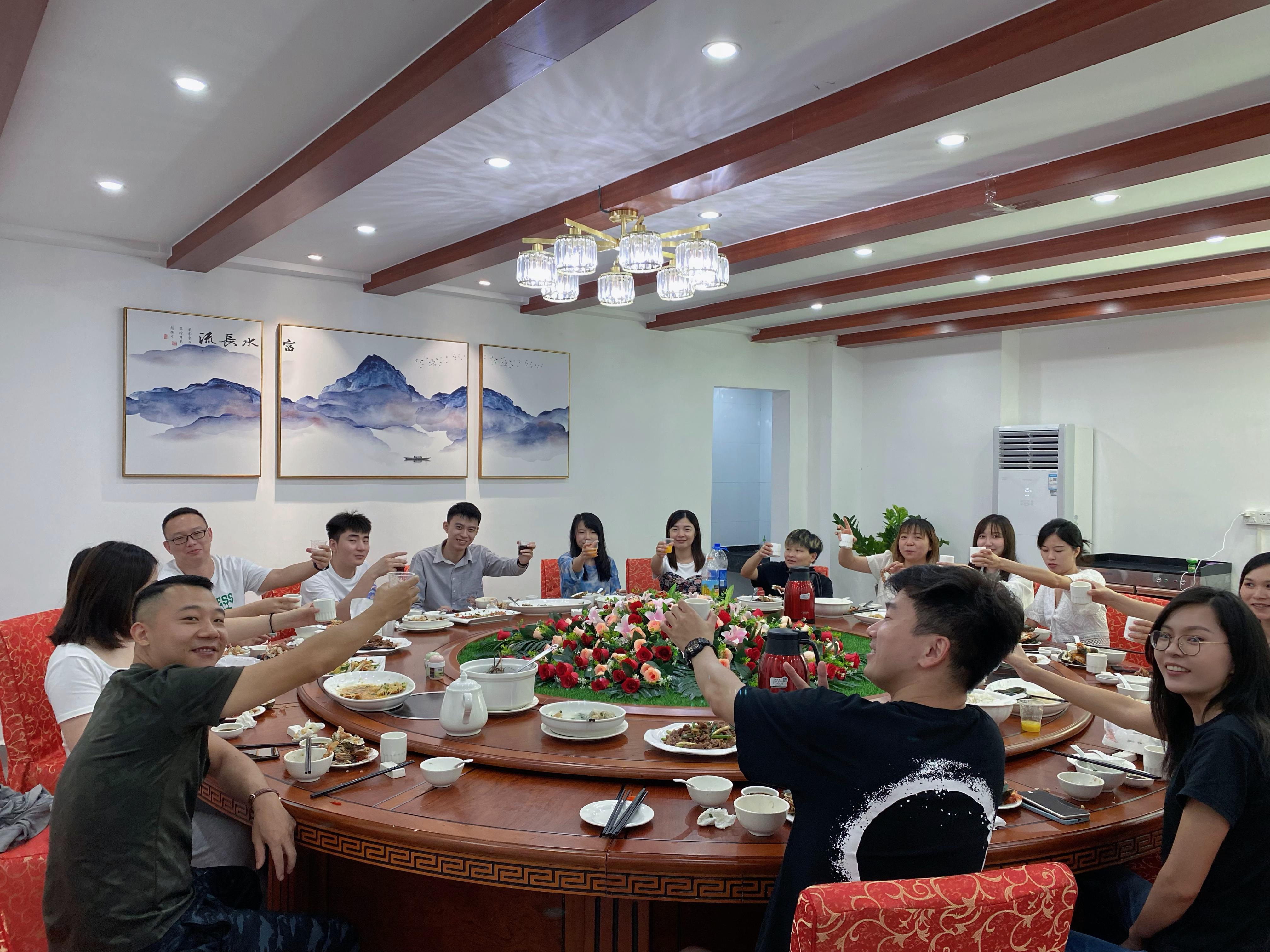 夏日限定|迪瓦團(tuán)隊(duì)精英齊聚惠州雙月灣